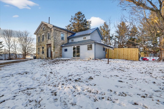 7571 IL 75, ROCK CITY, Illinois 61070, 3 Bedrooms Bedrooms, ,2 BathroomsBathrooms,House,For Sale,IL 75,202600569