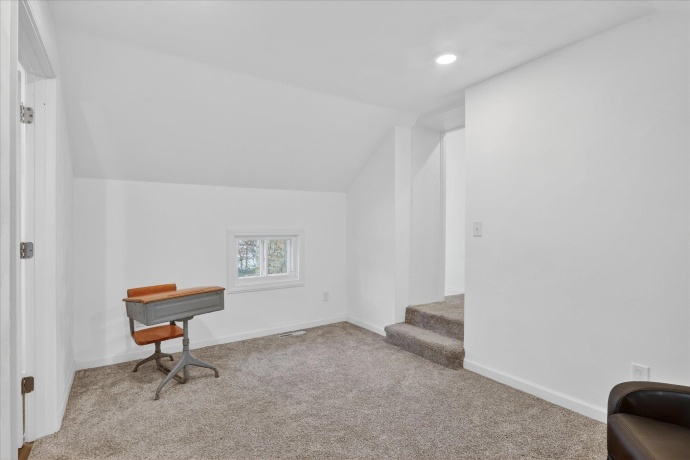 7571 IL 75, ROCK CITY, Illinois 61070, 3 Bedrooms Bedrooms, ,2 BathroomsBathrooms,House,For Sale,IL 75,202600569