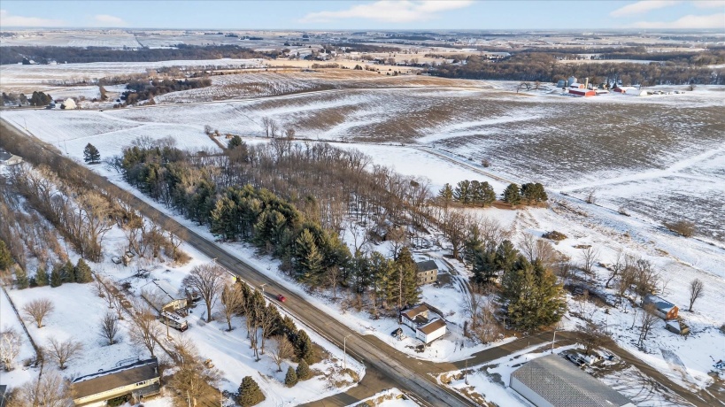 7571 IL 75, ROCK CITY, Illinois 61070, 3 Bedrooms Bedrooms, ,2 BathroomsBathrooms,House,For Sale,IL 75,202600569