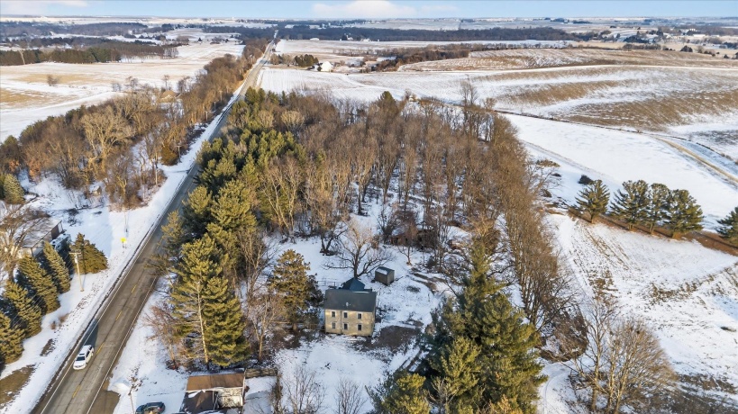 7571 IL 75, ROCK CITY, Illinois 61070, 3 Bedrooms Bedrooms, ,2 BathroomsBathrooms,House,For Sale,IL 75,202600569