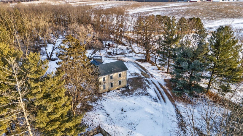 7571 IL 75, ROCK CITY, Illinois 61070, 3 Bedrooms Bedrooms, ,2 BathroomsBathrooms,House,For Sale,IL 75,202600569