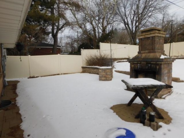 821 Tamarack, ROCKFORD, Illinois 61107, 3 Bedrooms Bedrooms, ,2 BathroomsBathrooms,House,For Sale,Tamarack,202600570