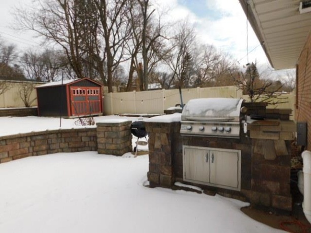 821 Tamarack, ROCKFORD, Illinois 61107, 3 Bedrooms Bedrooms, ,2 BathroomsBathrooms,House,For Sale,Tamarack,202600570