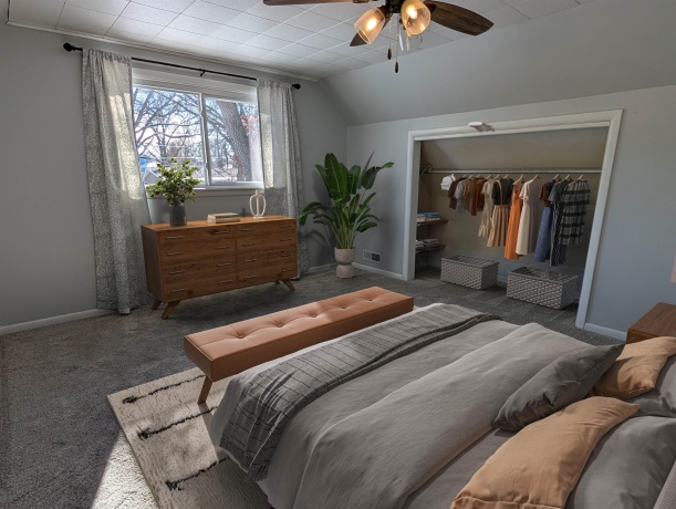 2032 Laurel, FREEPORT, Illinois 61032, 3 Bedrooms Bedrooms, ,2 BathroomsBathrooms,House,For Sale,Laurel,202600577