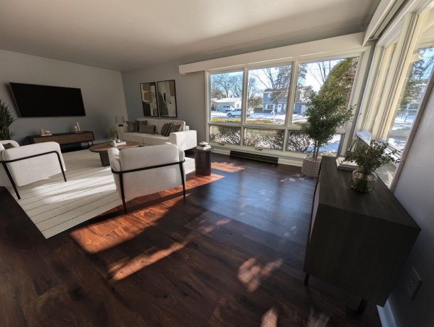 2032 Laurel, FREEPORT, Illinois 61032, 3 Bedrooms Bedrooms, ,2 BathroomsBathrooms,House,For Sale,Laurel,202600577