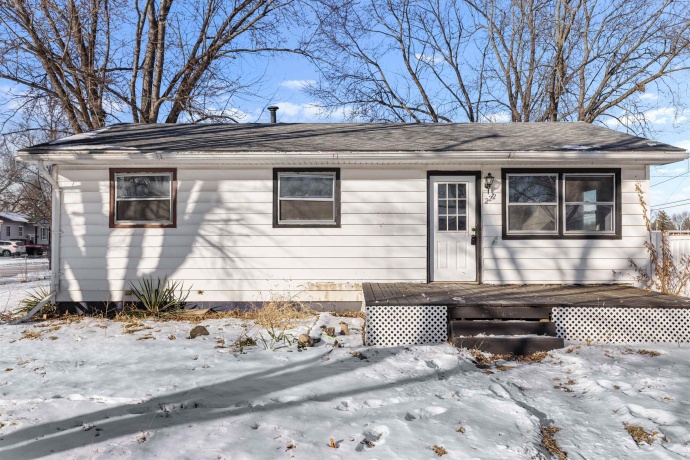 222 LIBERTY, MACHESNEY PARK, Illinois 61115, 2 Bedrooms Bedrooms, ,2 BathroomsBathrooms,House,For Sale,LIBERTY,202600586