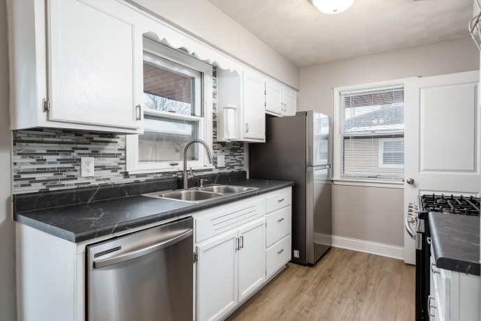 3332 SEWARD, ROCKFORD, Illinois 61108, 3 Bedrooms Bedrooms, ,2 BathroomsBathrooms,House,For Sale,SEWARD,202600587