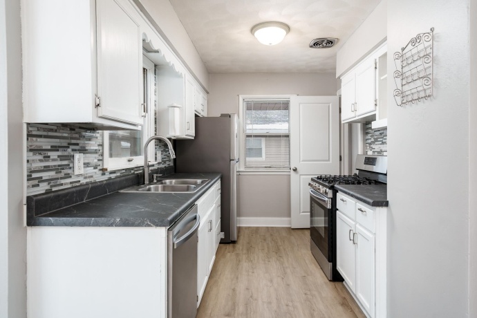 3332 SEWARD, ROCKFORD, Illinois 61108, 3 Bedrooms Bedrooms, ,2 BathroomsBathrooms,House,For Sale,SEWARD,202600587