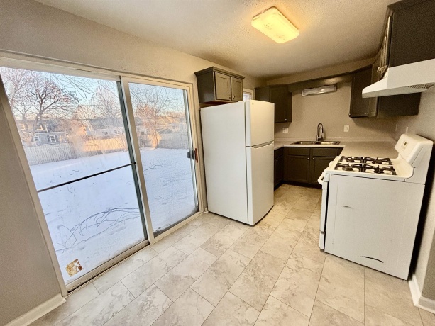 206 Hosmer, LOVES PARK, Illinois 61111, 3 Bedrooms Bedrooms, ,1 BathroomBathrooms,House,For Sale,Hosmer,202600590