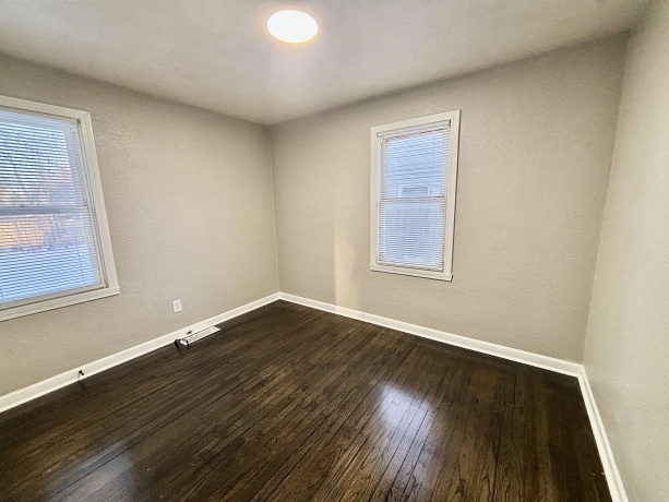 206 Hosmer, LOVES PARK, Illinois 61111, 3 Bedrooms Bedrooms, ,1 BathroomBathrooms,House,For Sale,Hosmer,202600590