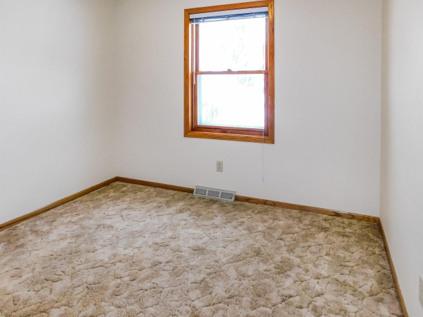 755 Loomis, ROCKTON, Illinois 61072, 3 Bedrooms Bedrooms, ,2 BathroomsBathrooms,House,For Sale,Loomis,202600592