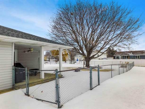 755 Loomis, ROCKTON, Illinois 61072, 3 Bedrooms Bedrooms, ,2 BathroomsBathrooms,House,For Sale,Loomis,202600592