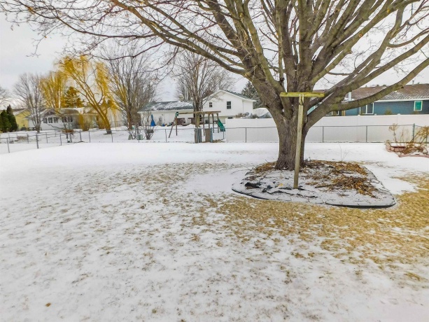 755 Loomis, ROCKTON, Illinois 61072, 3 Bedrooms Bedrooms, ,2 BathroomsBathrooms,House,For Sale,Loomis,202600592