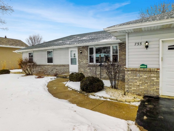 755 Loomis, ROCKTON, Illinois 61072, 3 Bedrooms Bedrooms, ,2 BathroomsBathrooms,House,For Sale,Loomis,202600592