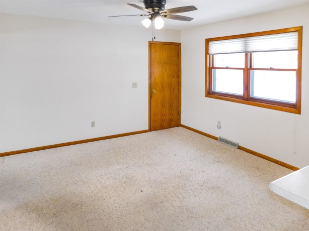 755 Loomis, ROCKTON, Illinois 61072, 3 Bedrooms Bedrooms, ,2 BathroomsBathrooms,House,For Sale,Loomis,202600592