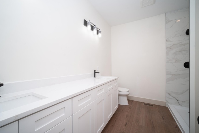 550 Cross Plains, ROCKFORD, Illinois 61107, 3 Bedrooms Bedrooms, ,2 BathroomsBathrooms,House,For Sale,Cross Plains,202600598