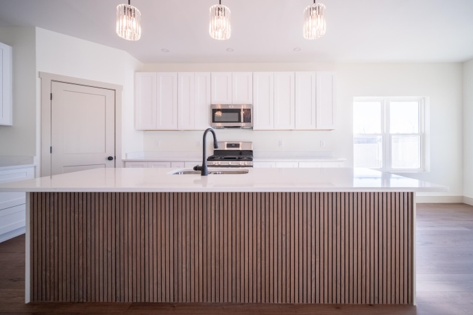 550 Cross Plains, ROCKFORD, Illinois 61107, 3 Bedrooms Bedrooms, ,2 BathroomsBathrooms,House,For Sale,Cross Plains,202600598