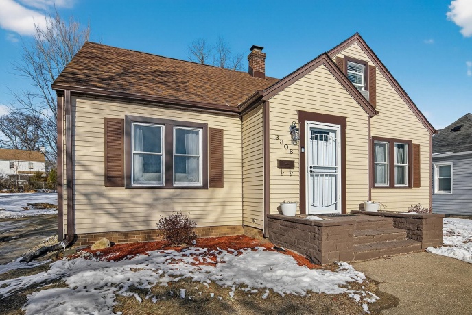 3308 California, ROCKFORD, Illinois 61108, 3 Bedrooms Bedrooms, ,1 BathroomBathrooms,House,For Sale,California,202600603