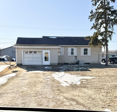 716 Viaduct, SAVANNA, Illinois 61074, 3 Bedrooms Bedrooms, ,2 BathroomsBathrooms,House,For Sale,Viaduct,202600606