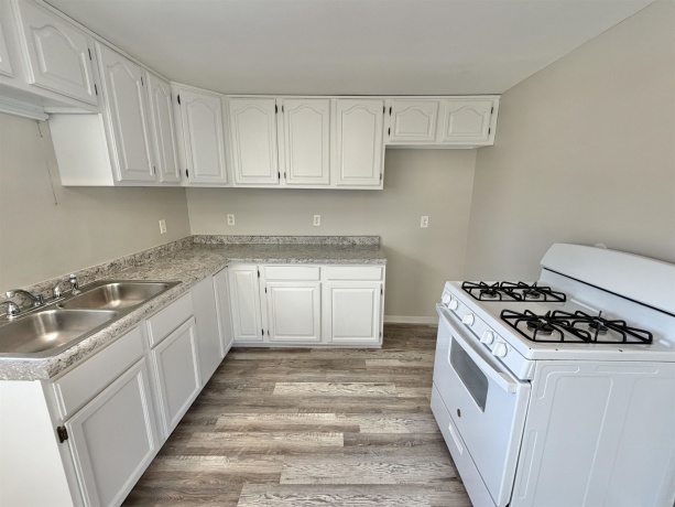 3612 Sunnyside, ROCKFORD, Illinois 61101, 4 Bedrooms Bedrooms, ,1 BathroomBathrooms,House,For Sale,Sunnyside,202600609