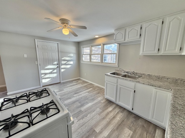 3612 Sunnyside, ROCKFORD, Illinois 61101, 4 Bedrooms Bedrooms, ,1 BathroomBathrooms,House,For Sale,Sunnyside,202600609