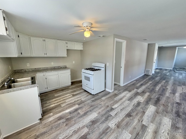 3612 Sunnyside, ROCKFORD, Illinois 61101, 4 Bedrooms Bedrooms, ,1 BathroomBathrooms,House,For Sale,Sunnyside,202600609