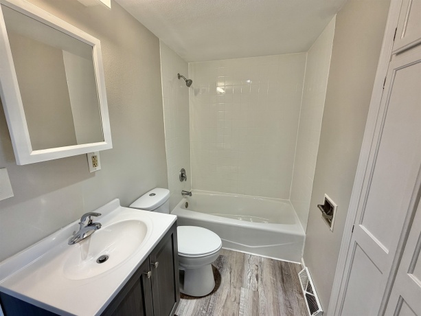 3612 Sunnyside, ROCKFORD, Illinois 61101, 4 Bedrooms Bedrooms, ,1 BathroomBathrooms,House,For Sale,Sunnyside,202600609