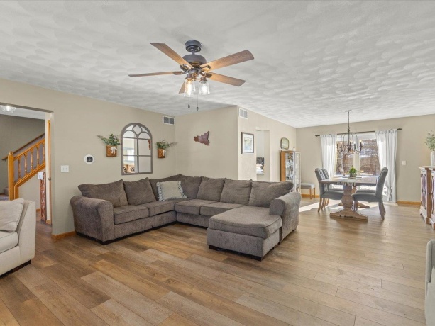 8629 Perth, CALEDONIA, Illinois 61011, 4 Bedrooms Bedrooms, ,2 BathroomsBathrooms,House,For Sale,Perth,202600611