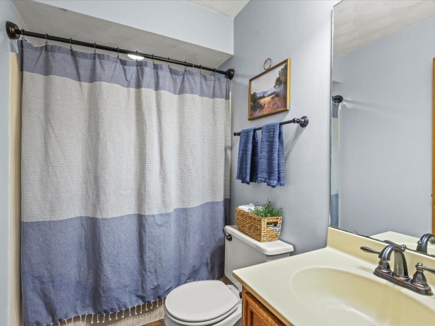 8629 Perth, CALEDONIA, Illinois 61011, 4 Bedrooms Bedrooms, ,2 BathroomsBathrooms,House,For Sale,Perth,202600611