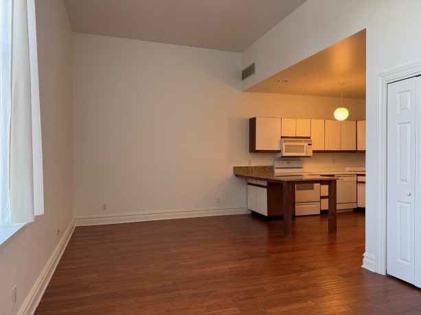 411 Prospect, GALENA, Illinois 61036, ,1 BathroomBathrooms,Condominium,For Sale,Prospect,202600614