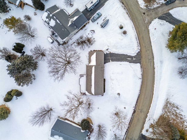 136 Lake Summerset, LAKE SUMMERSET, Illinois 61019, 3 Bedrooms Bedrooms, ,2 BathroomsBathrooms,House,For Sale,Lake Summerset,202600616