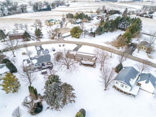 136 Lake Summerset, LAKE SUMMERSET, Illinois 61019, 3 Bedrooms Bedrooms, ,2 BathroomsBathrooms,House,For Sale,Lake Summerset,202600616