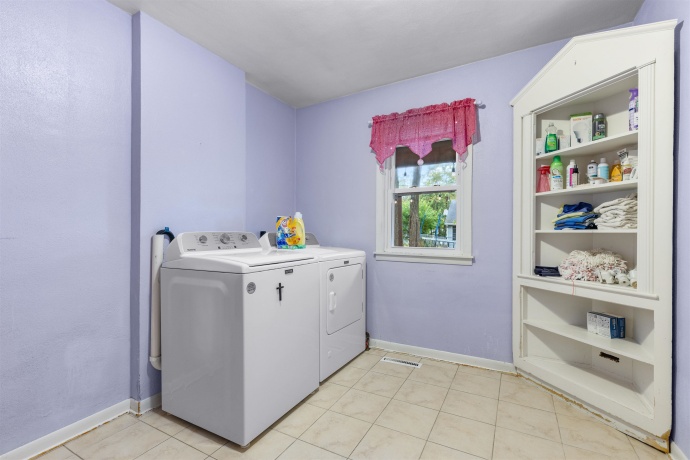 2929 23rd, ROCKFORD, Illinois 61109, 3 Bedrooms Bedrooms, ,1 BathroomBathrooms,House,For Sale,23rd,202600617