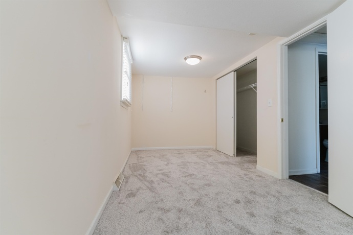 1035 8th, BELVIDERE, Illinois 61008, 2 Bedrooms Bedrooms, ,1 BathroomBathrooms,House,For Sale,8th,202600618