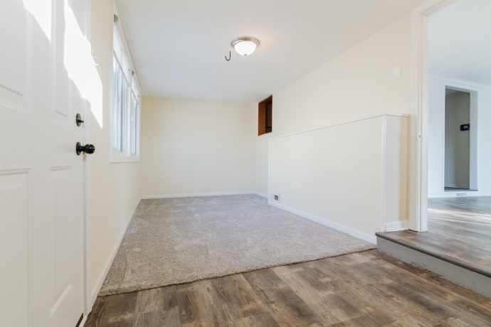 1035 8th, BELVIDERE, Illinois 61008, 2 Bedrooms Bedrooms, ,1 BathroomBathrooms,House,For Sale,8th,202600618