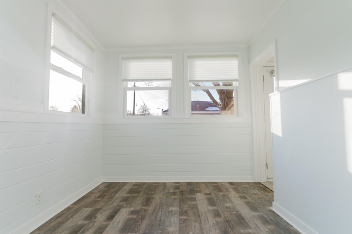 1035 8th, BELVIDERE, Illinois 61008, 2 Bedrooms Bedrooms, ,1 BathroomBathrooms,House,For Sale,8th,202600618