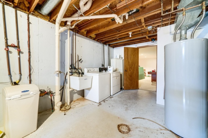 10124 Asbury, MACHESNEY PARK, Illinois 61115, 3 Bedrooms Bedrooms, ,2 BathroomsBathrooms,House,For Sale,Asbury,202600619