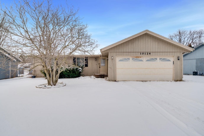 10124 Asbury, MACHESNEY PARK, Illinois 61115, 3 Bedrooms Bedrooms, ,2 BathroomsBathrooms,House,For Sale,Asbury,202600619