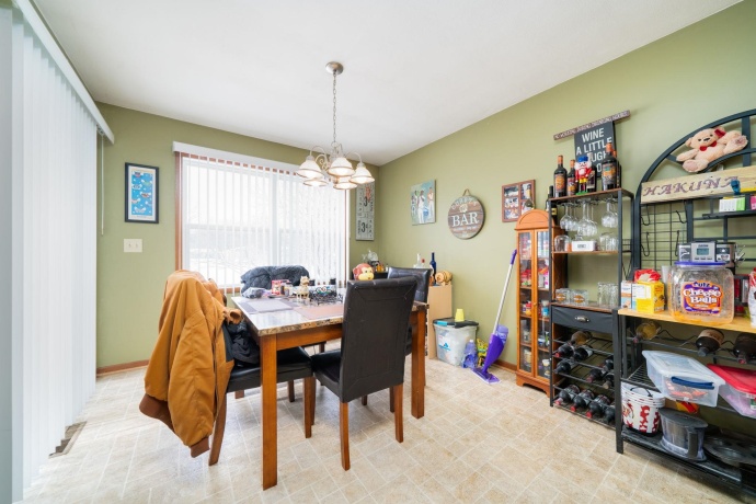 10124 Asbury, MACHESNEY PARK, Illinois 61115, 3 Bedrooms Bedrooms, ,2 BathroomsBathrooms,House,For Sale,Asbury,202600619