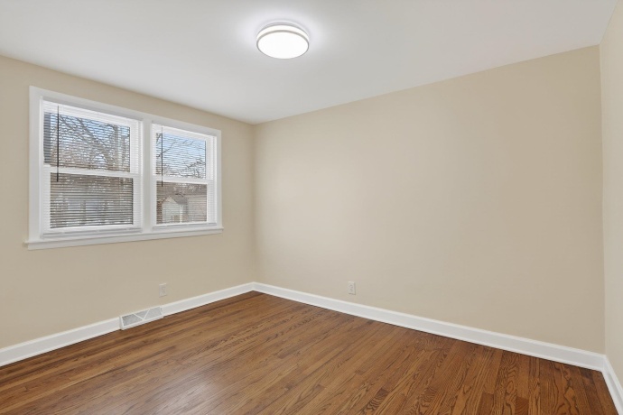 28 Liberty, MACHESNEY PARK, Illinois 61115, 3 Bedrooms Bedrooms, ,1 BathroomBathrooms,House,For Sale,Liberty,202600628