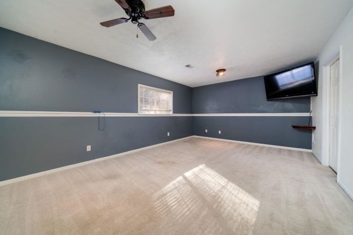 119 Liverpool, POPLAR GROVE, Illinois 61065, 4 Bedrooms Bedrooms, ,2 BathroomsBathrooms,House,For Sale,Liverpool,202600629