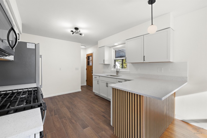 1423 Roncevalles, ROCKFORD, Illinois 61107, 3 Bedrooms Bedrooms, ,1 BathroomBathrooms,House,For Sale,Roncevalles,202600633