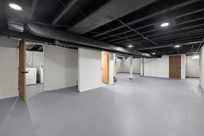 1423 Roncevalles, ROCKFORD, Illinois 61107, 3 Bedrooms Bedrooms, ,1 BathroomBathrooms,House,For Sale,Roncevalles,202600633