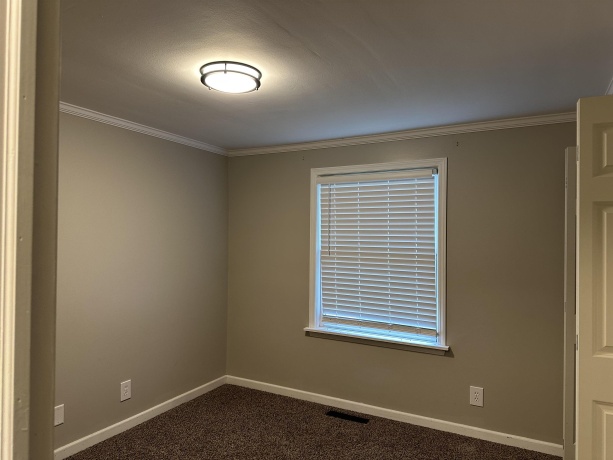 11027 HILLCREST, SAVANNA, Illinois 61074, 5 Bedrooms Bedrooms, ,2 BathroomsBathrooms,House,For Sale,HILLCREST,202507324