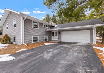 2035 Stornway, ROCKFORD, Illinois 61107, 5 Bedrooms Bedrooms, ,2 BathroomsBathrooms,House,For Sale,Stornway,202600634