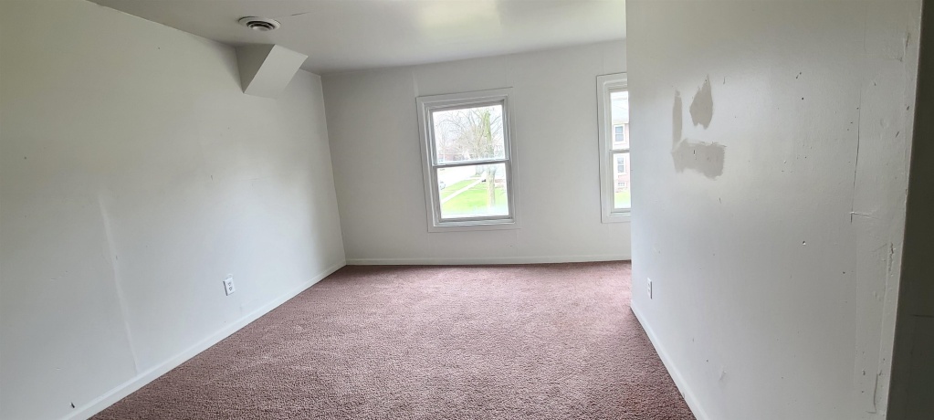 421 7th, ROCHELLE, Illinois 61068, 3 Bedrooms Bedrooms, ,1 BathroomBathrooms,House,For Sale,7th,202600636