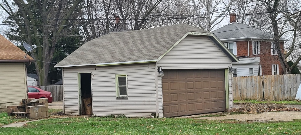 421 7th, ROCHELLE, Illinois 61068, 3 Bedrooms Bedrooms, ,1 BathroomBathrooms,House,For Sale,7th,202600636