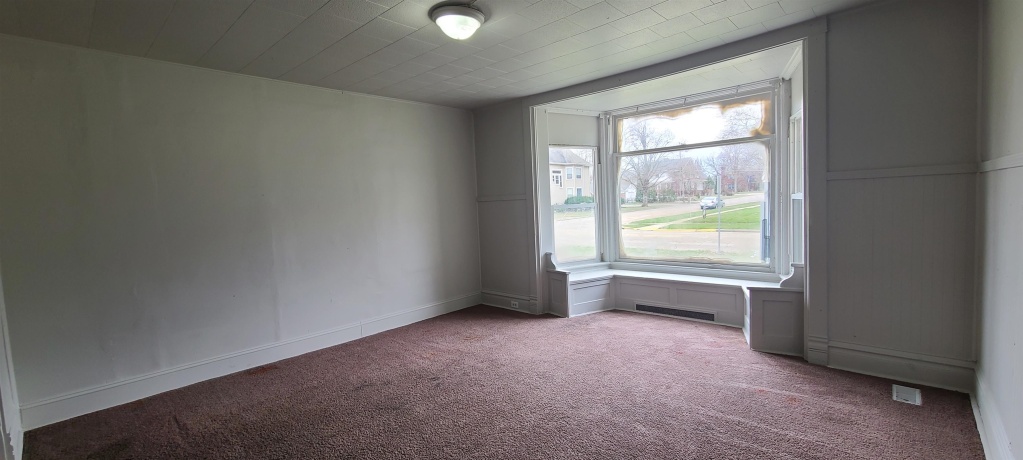 421 7th, ROCHELLE, Illinois 61068, 3 Bedrooms Bedrooms, ,1 BathroomBathrooms,House,For Sale,7th,202600636