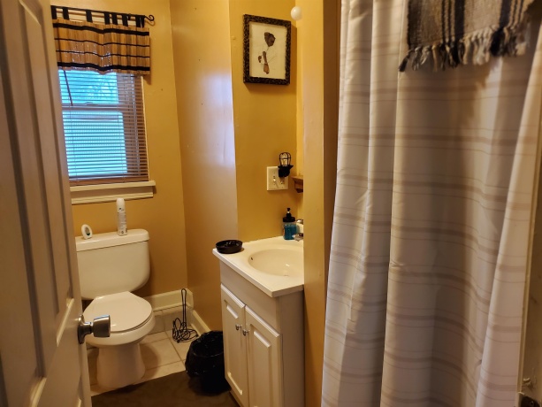 6858 Safford, ROCKFORD, Illinois 61101, 5 Bedrooms Bedrooms, ,2 BathroomsBathrooms,House,For Sale,Safford,202600639