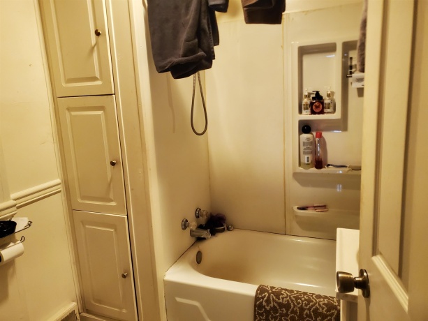 6858 Safford, ROCKFORD, Illinois 61101, 5 Bedrooms Bedrooms, ,2 BathroomsBathrooms,House,For Sale,Safford,202600639